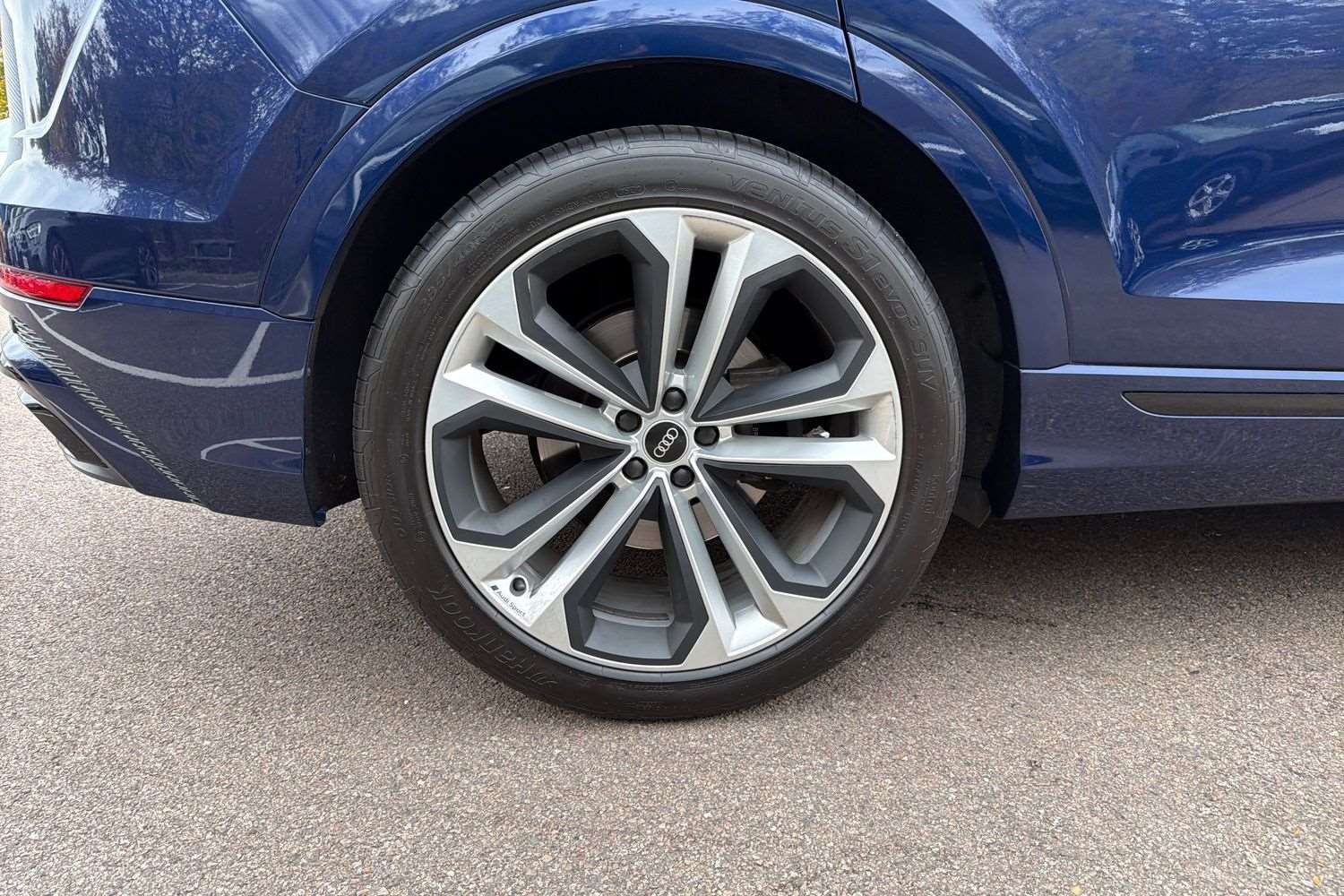 Used Audi Q8 2021 for sale - 77480669: Photo 11