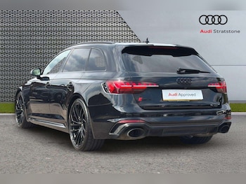 Used Audi RS4 2024 for sale - 79415196: Photo