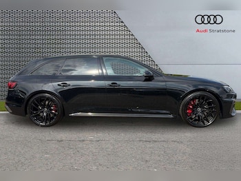 Used Audi RS4 2024 for sale - 79415196: Photo