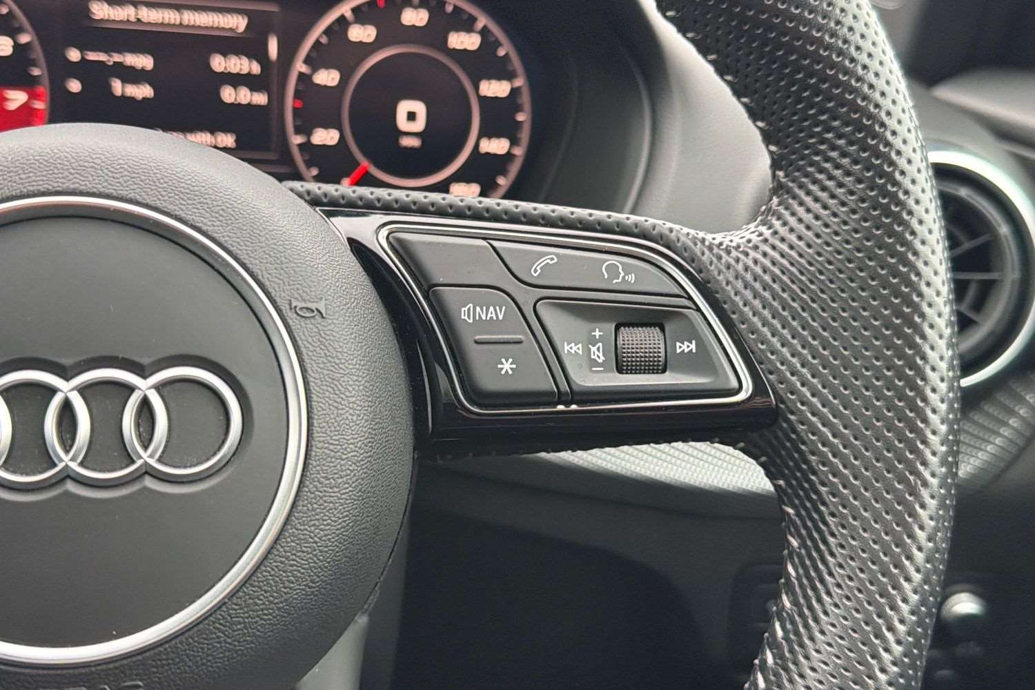 Used Audi Q2 for sale - 78119171: Photo 17