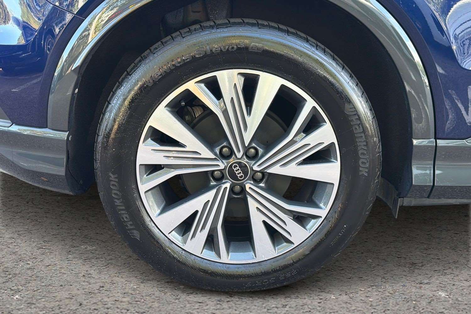 Used Audi Q4 e-tron 2024 for sale - 76063441: Photo 10