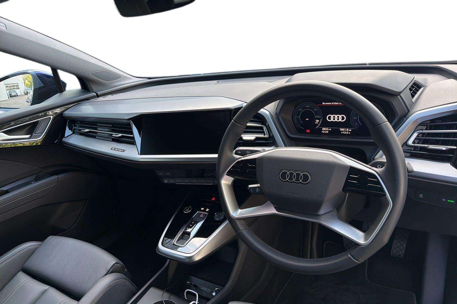 Used Audi Q4 e-tron 2024 for sale - 76063441: Photo 6