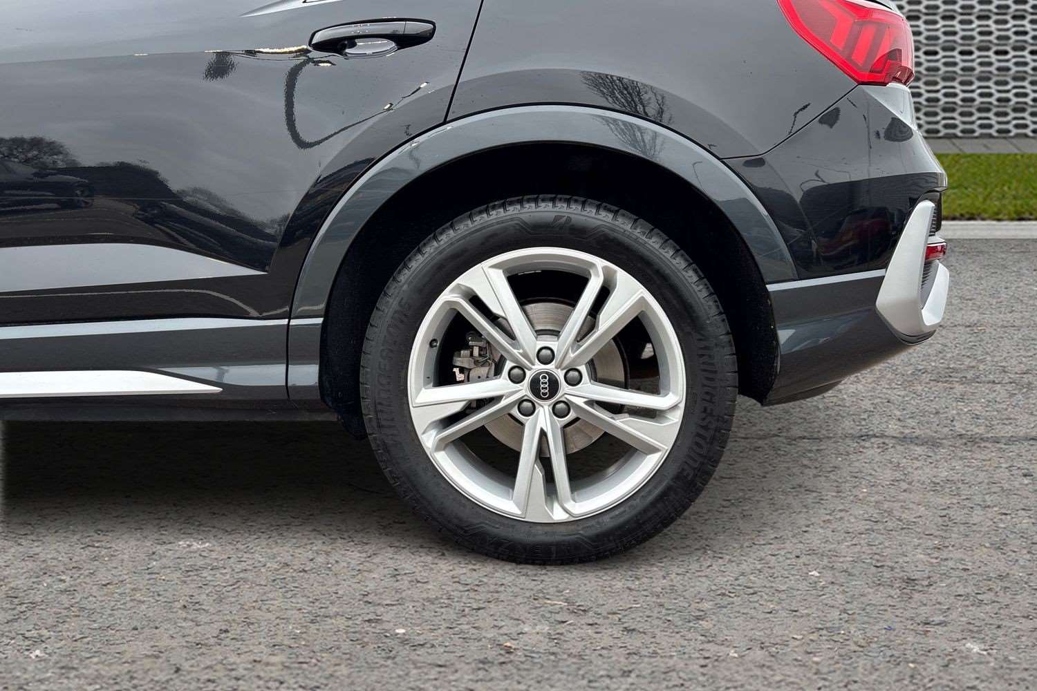 Used Audi Q3 2021 for sale - 77068603: Photo 9