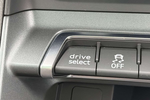 Used Audi Q3 2025 for sale - 76262322: Photo 30
