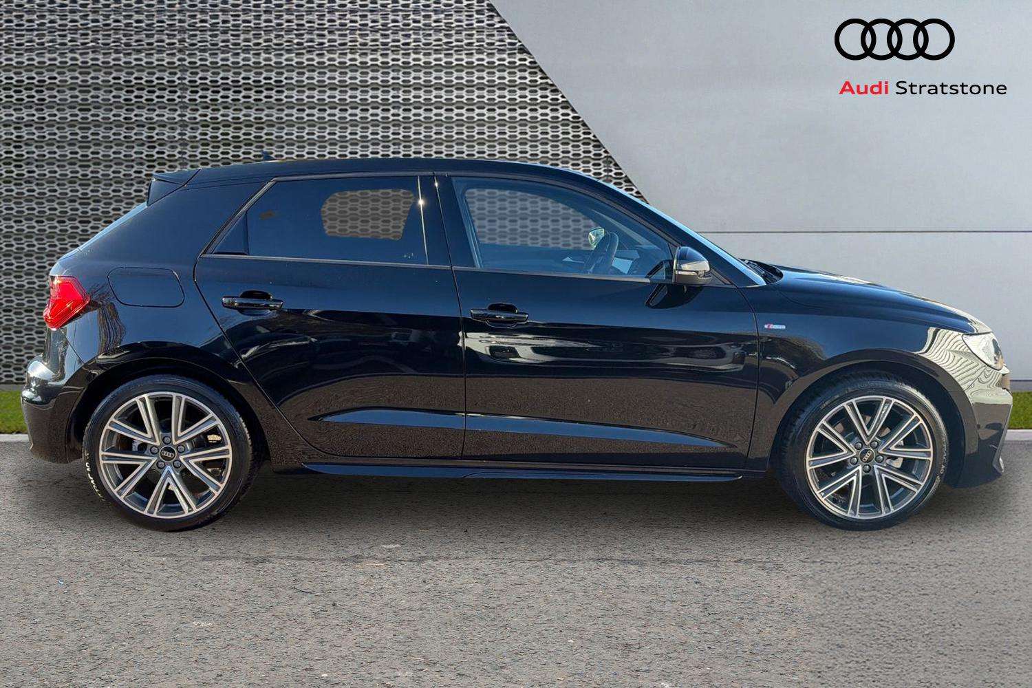 Used Audi A1 2025 for sale - 76373781: Photo 4