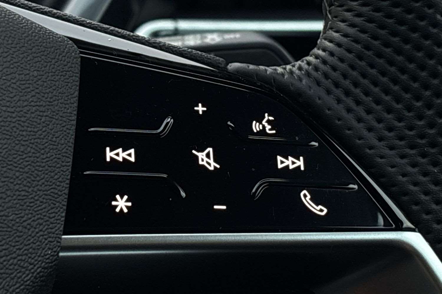 Used Audi Q4 e-tron 2025 for sale - 78024475: Photo 17