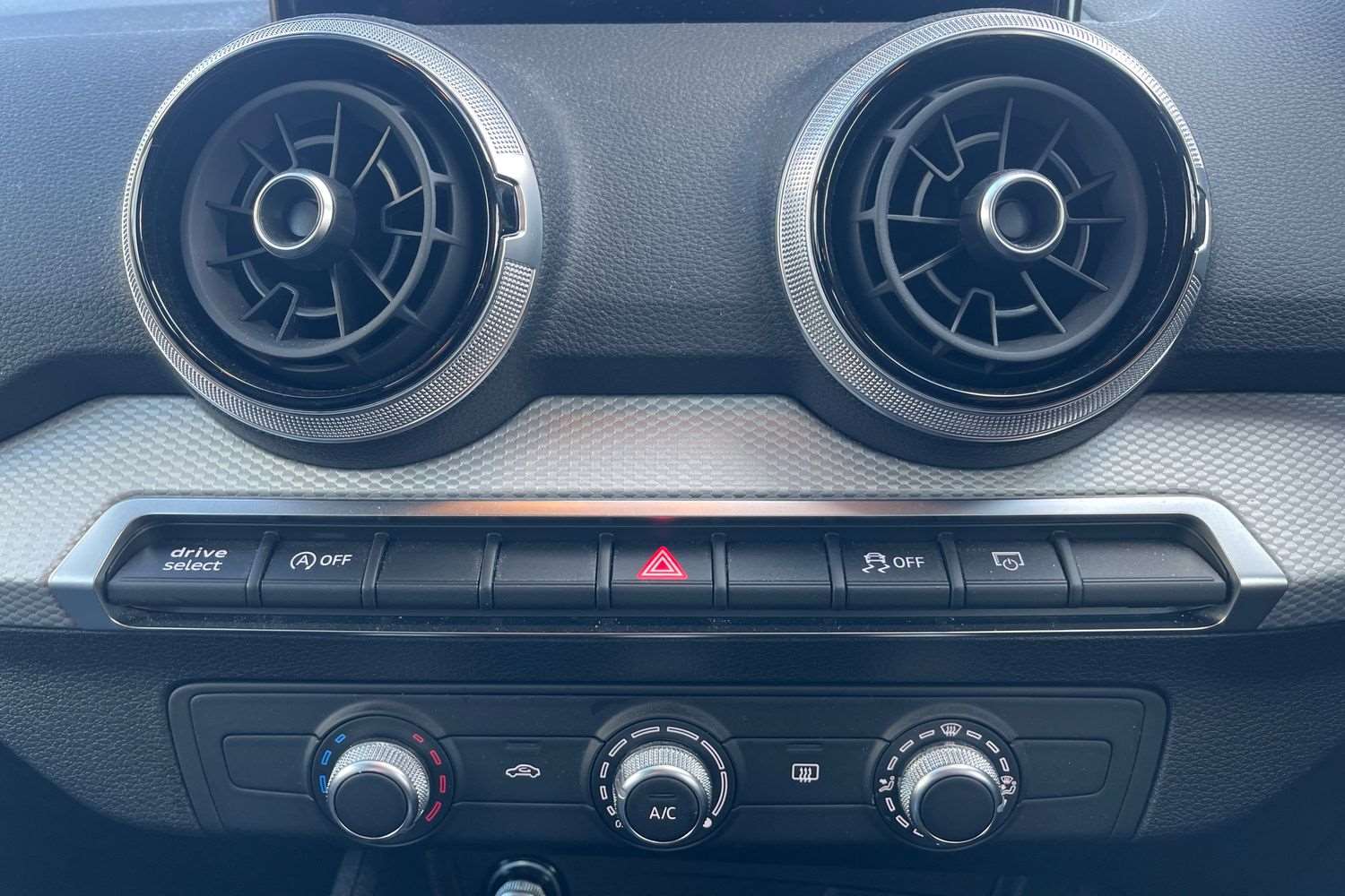 Used Audi Q2 2024 for sale - 77615529: Photo 30