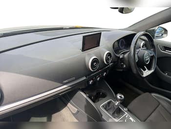 Used Audi A3 2017 for sale - 79702943: Photo
