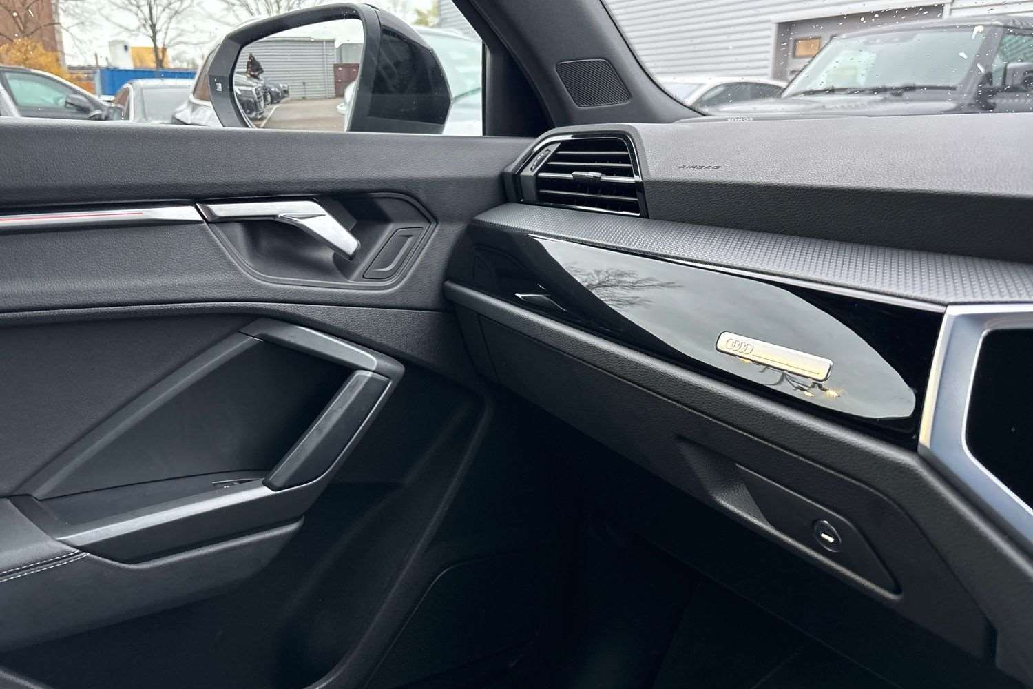 Used Audi Q3 2021 for sale - 76774117: Photo 35