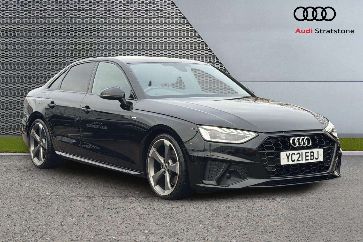 Used Audi A4 2021 for sale - 76692048: Photo 1