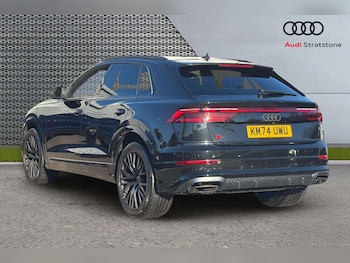 Used Audi Q8 2024 for sale - 76460199: Photo