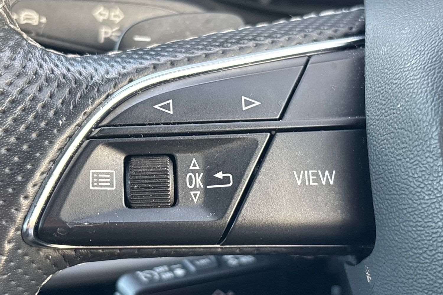 Used Audi Q8 2023 for sale - 76575903: Photo 16