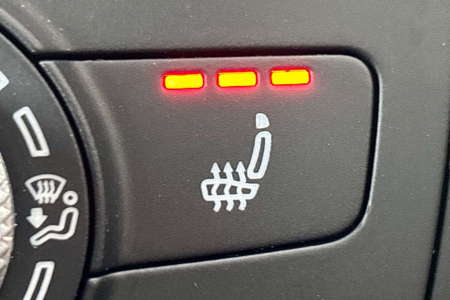 Used Audi Q2 2021 for sale - 77661351: Photo 28