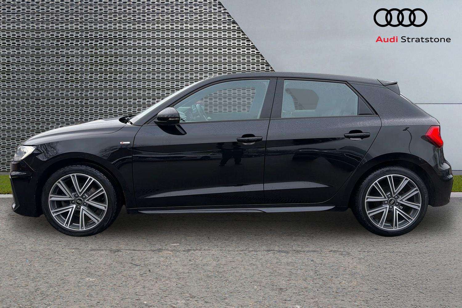 Used Audi A1 2022 for sale - 77842247: Photo 8