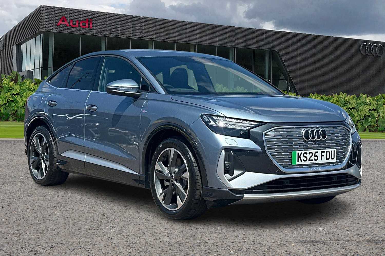 Used Audi Q4 e-tron 2025 for sale - 76016048: Photo 1