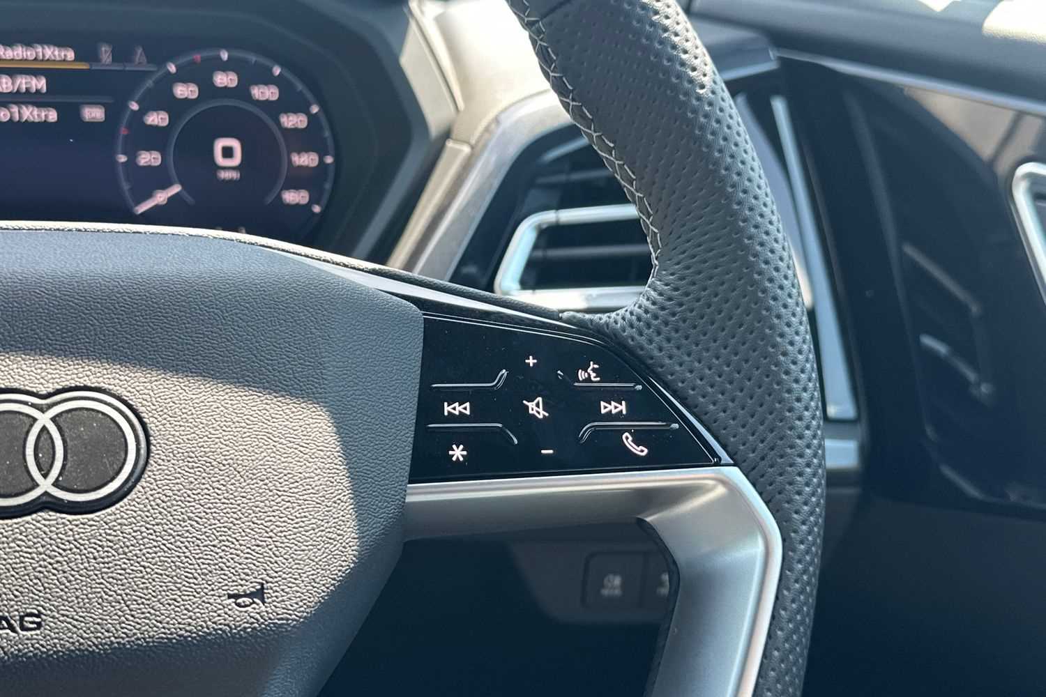 Used Audi Q4 e-tron 2025 for sale - 76016048: Photo 30