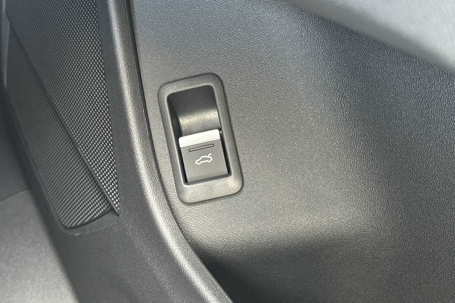 Used Audi Q4 e-tron 2025 for sale - 76016048: Photo 32