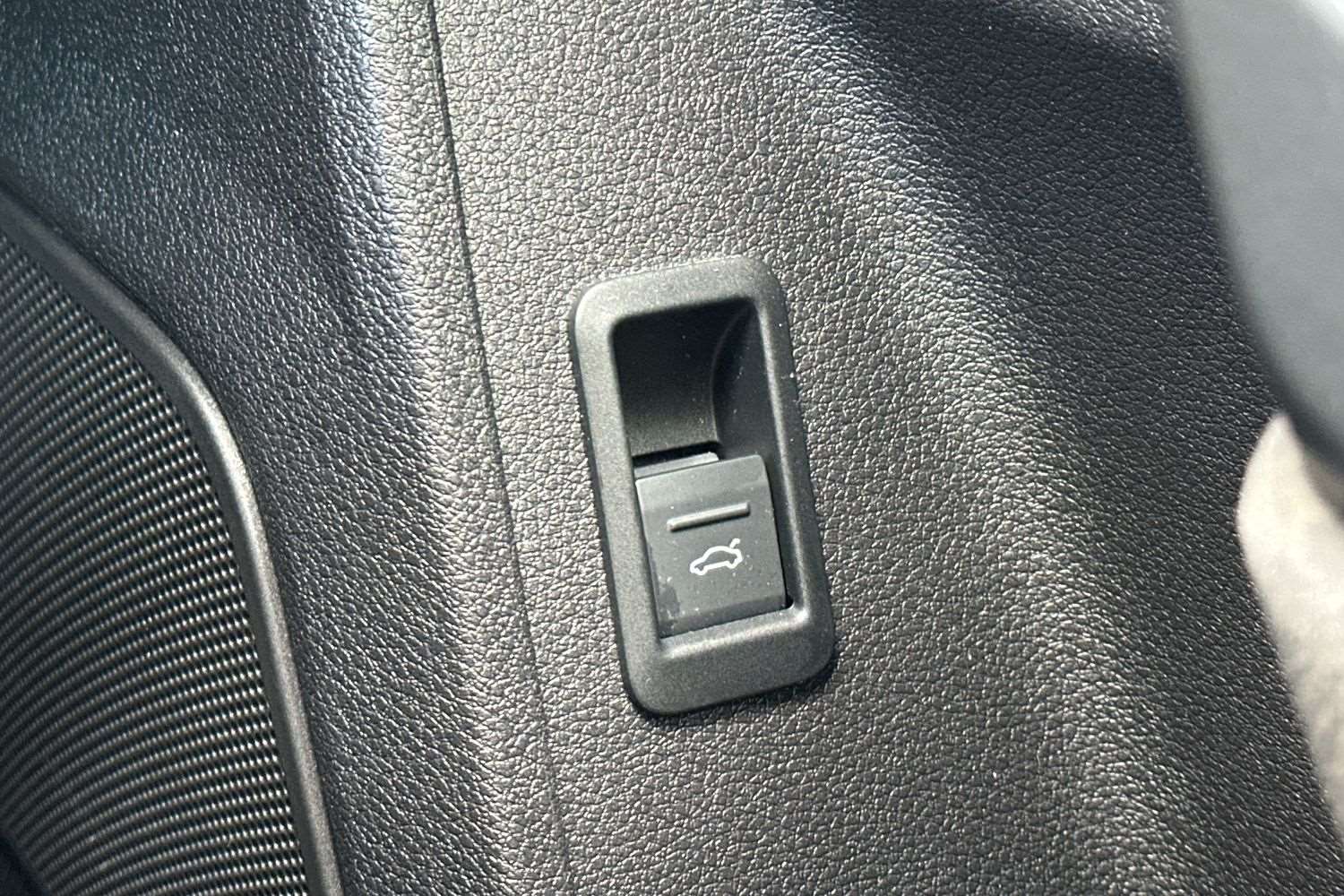 Vehicle 33