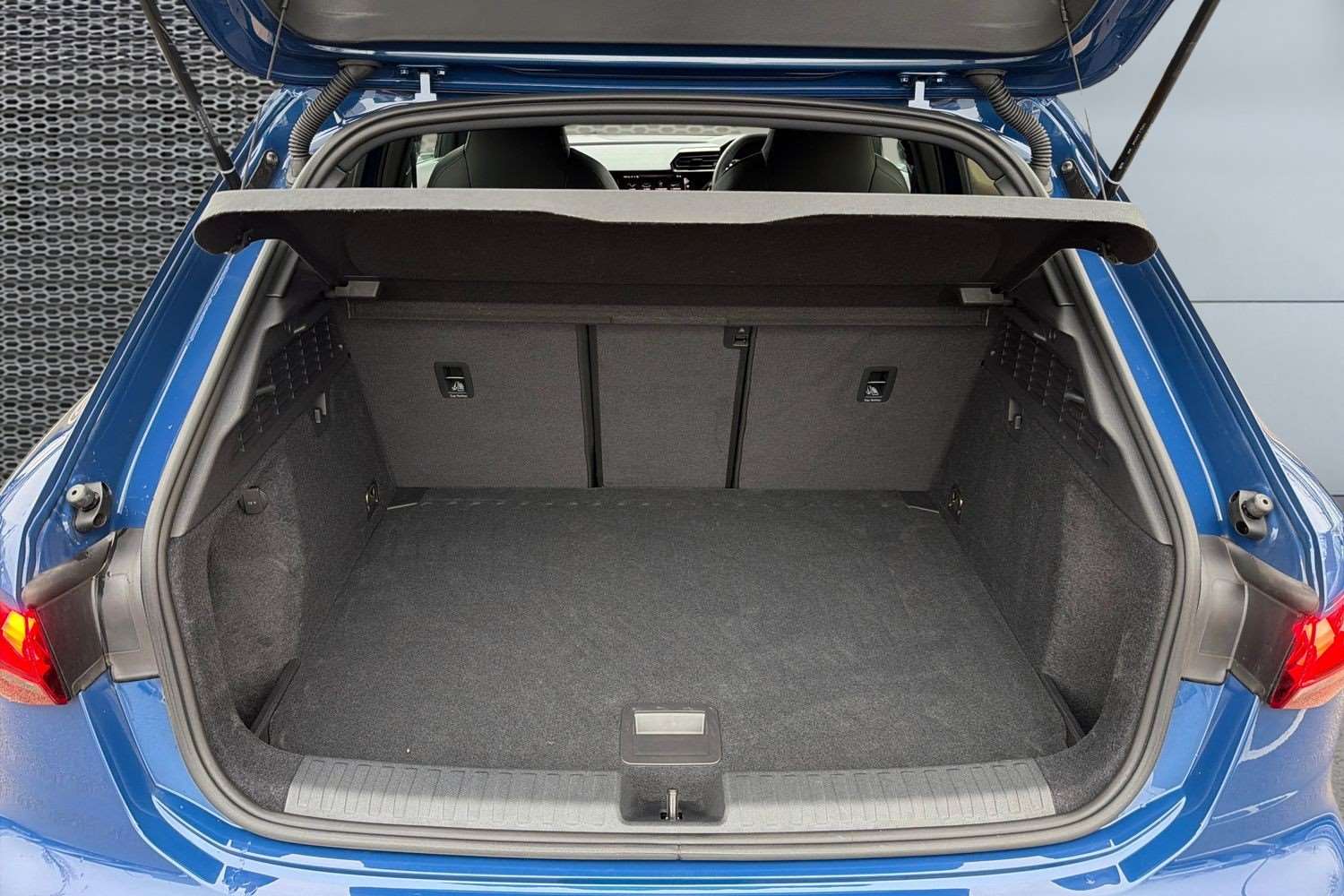 Used Audi RS3 2025 for sale - 77429174: Photo 13