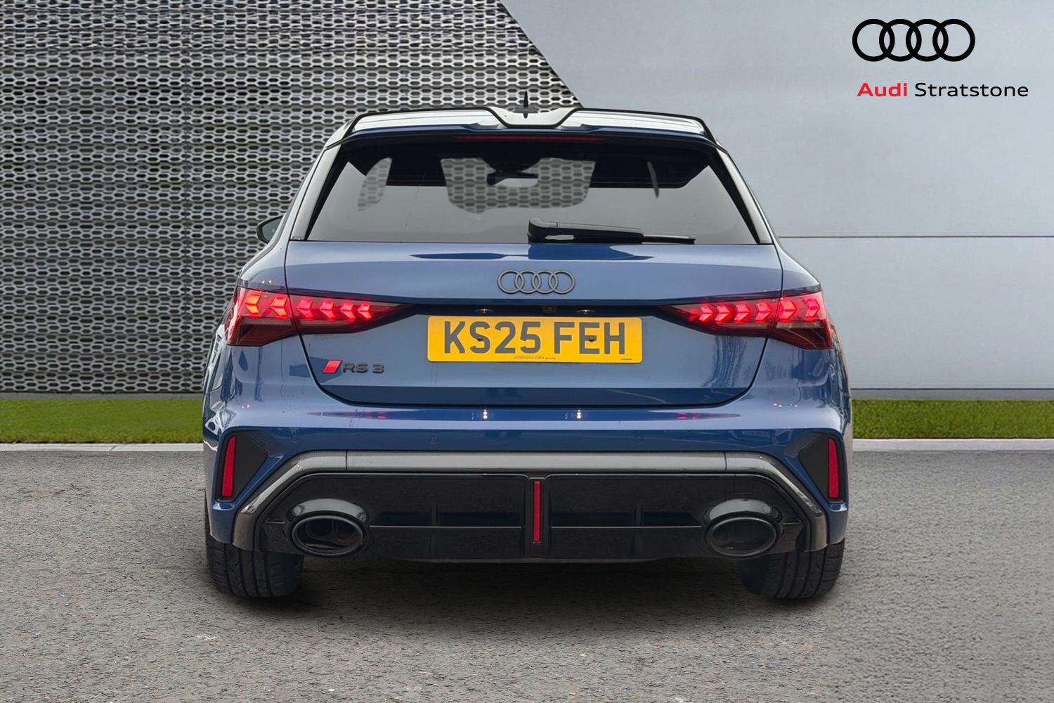 Used Audi RS3 2025 for sale - 77429174: Photo 7