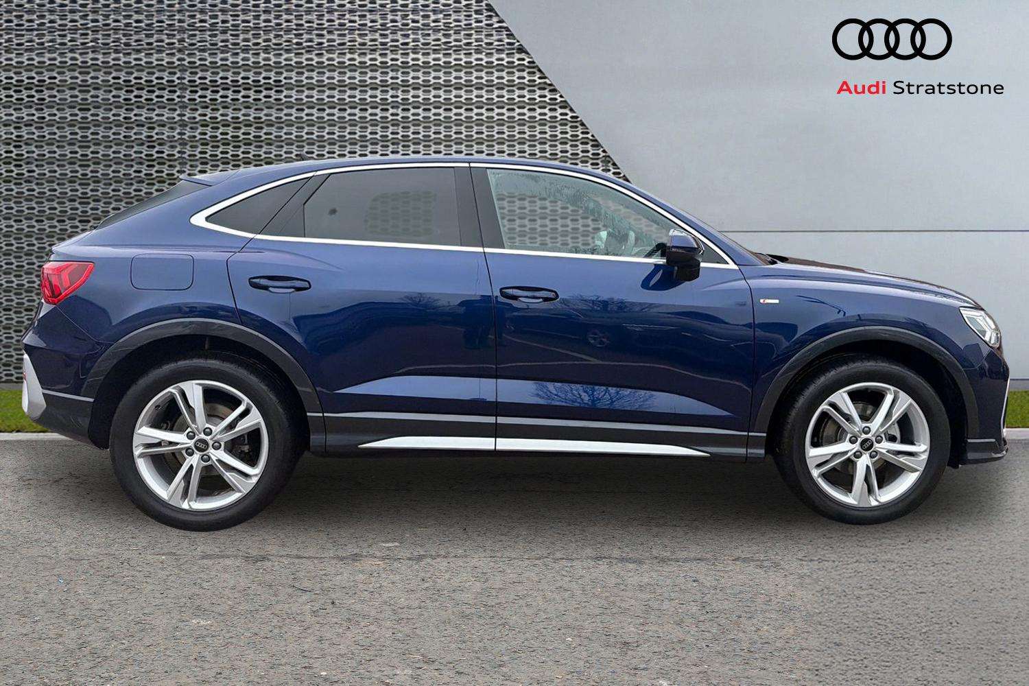 Used Audi Q3 2025 for sale - 77810796: Photo 4