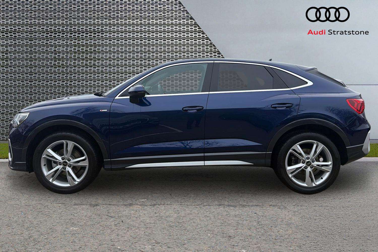 Used Audi Q3 2025 for sale - 77810796: Photo 8