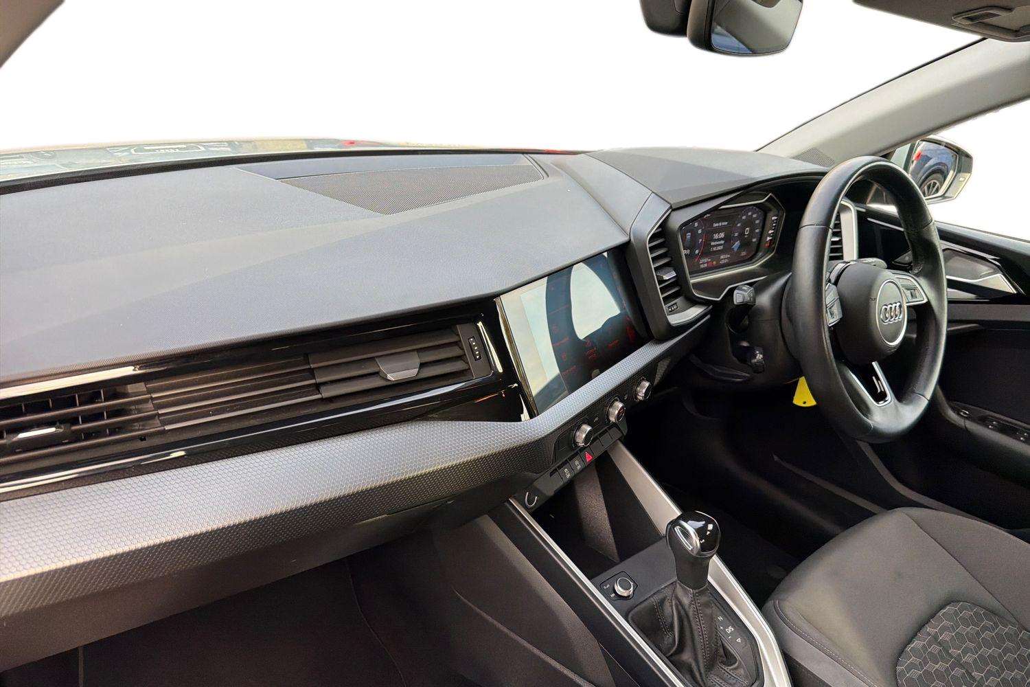 Used Audi A1 2021 for sale - 76141490: Photo 2