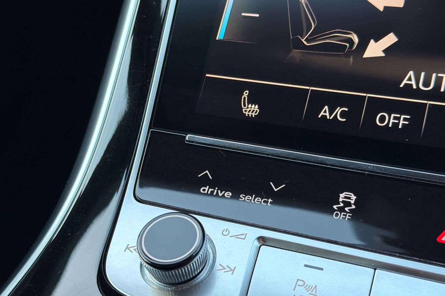 Used Audi Q8 2021 for sale - 76804784: Photo 30