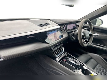 Used Audi RS e-tron GT 2022 for sale - 75366507: Photo