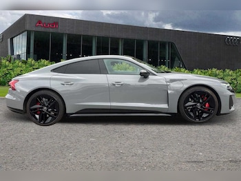 Used Audi RS e-tron GT 2022 for sale - 75366507: Photo