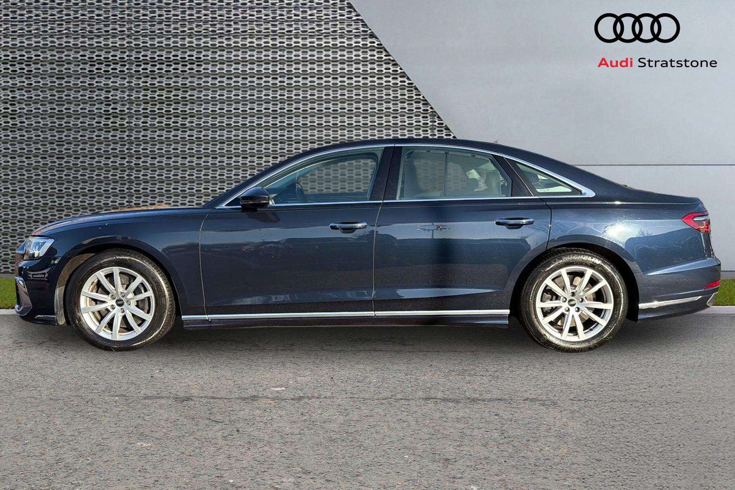 Used Audi A8 2022 for sale - 76789366: Photo 8