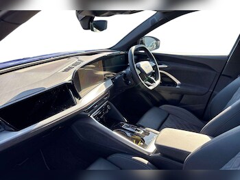 Used Audi Q5 2025 for sale - 78365303: Photo