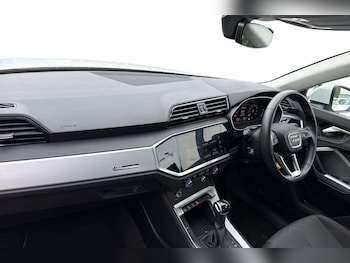 Used Audi Q3 2022 for sale - 79351526: Photo
