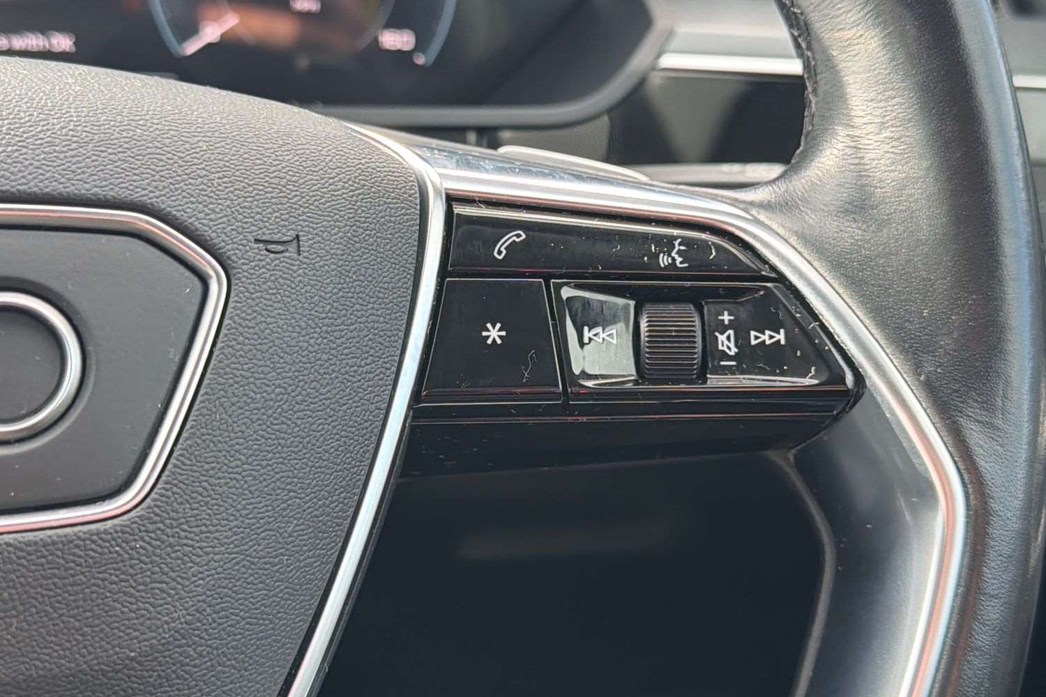 Used Audi e-tron 2021 for sale - 77443441: Photo 17