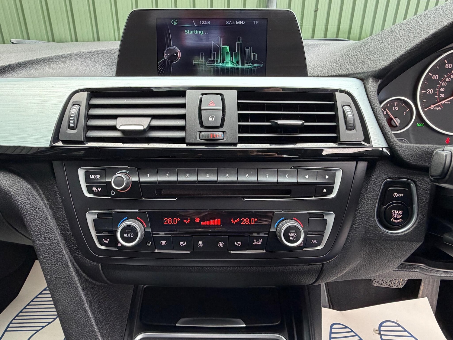 Used BMW 3 Series 2015 for sale - 76855643: Photo 20