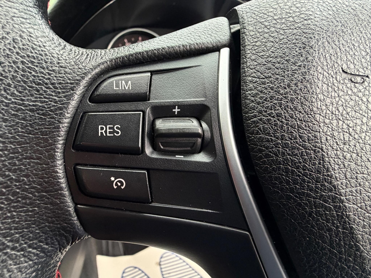 Used BMW 3 Series 2015 for sale - 76855643: Photo 26