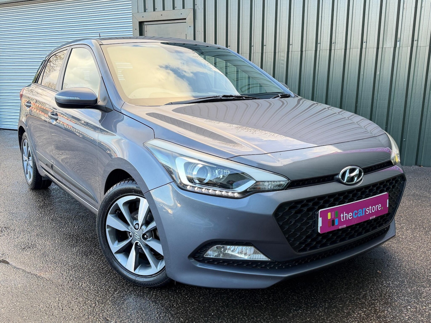 Used Hyundai i20 2015 for sale - 76899129: Photo 2
