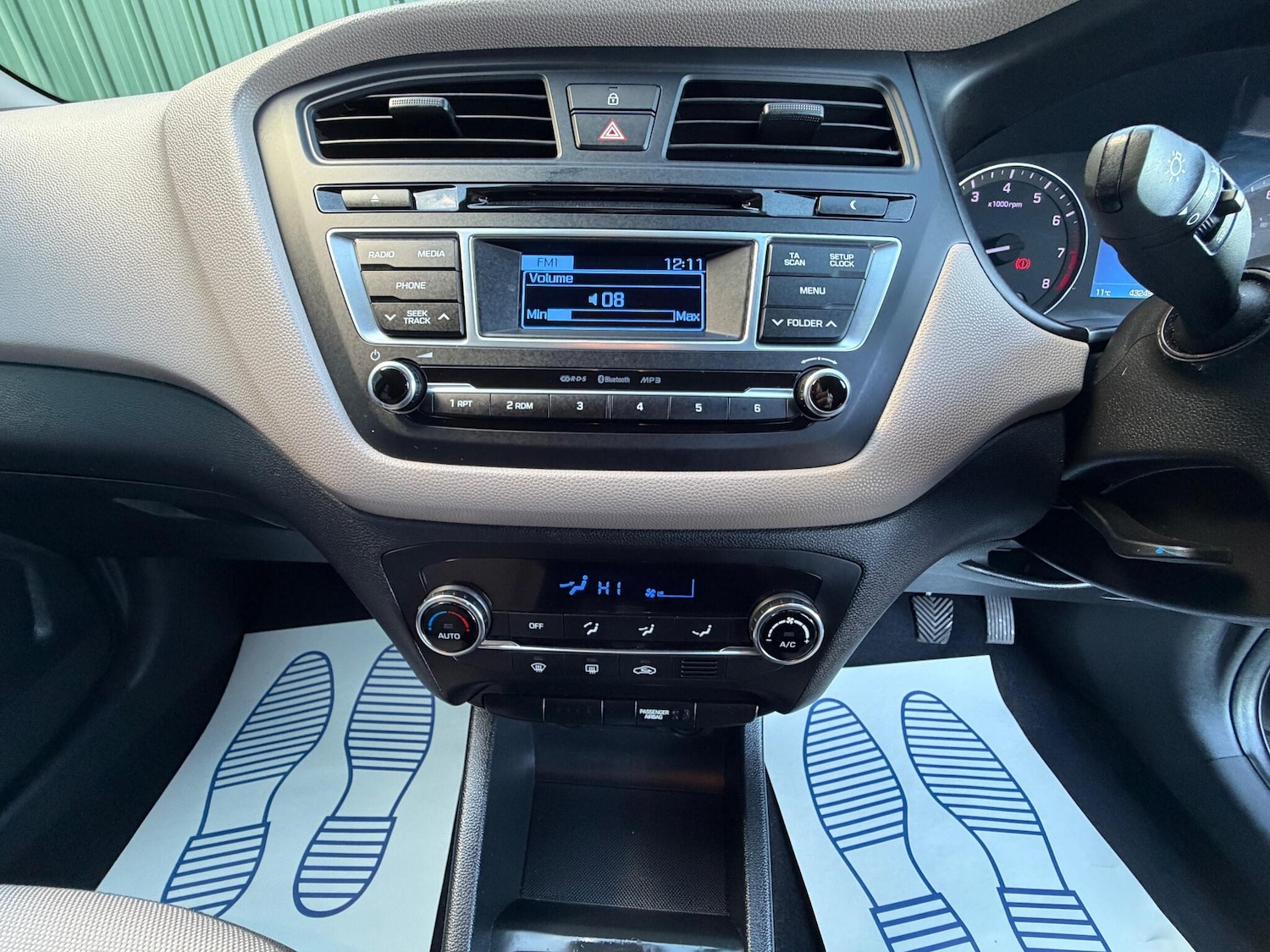 Used Hyundai i20 2015 for sale - 76899129: Photo 20