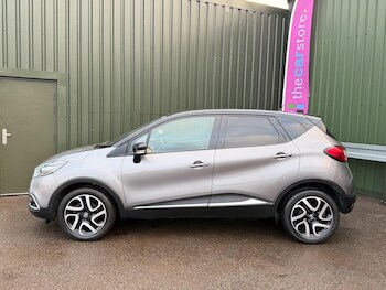 Used Renault Captur 2016 for sale - 77479283: Photo
