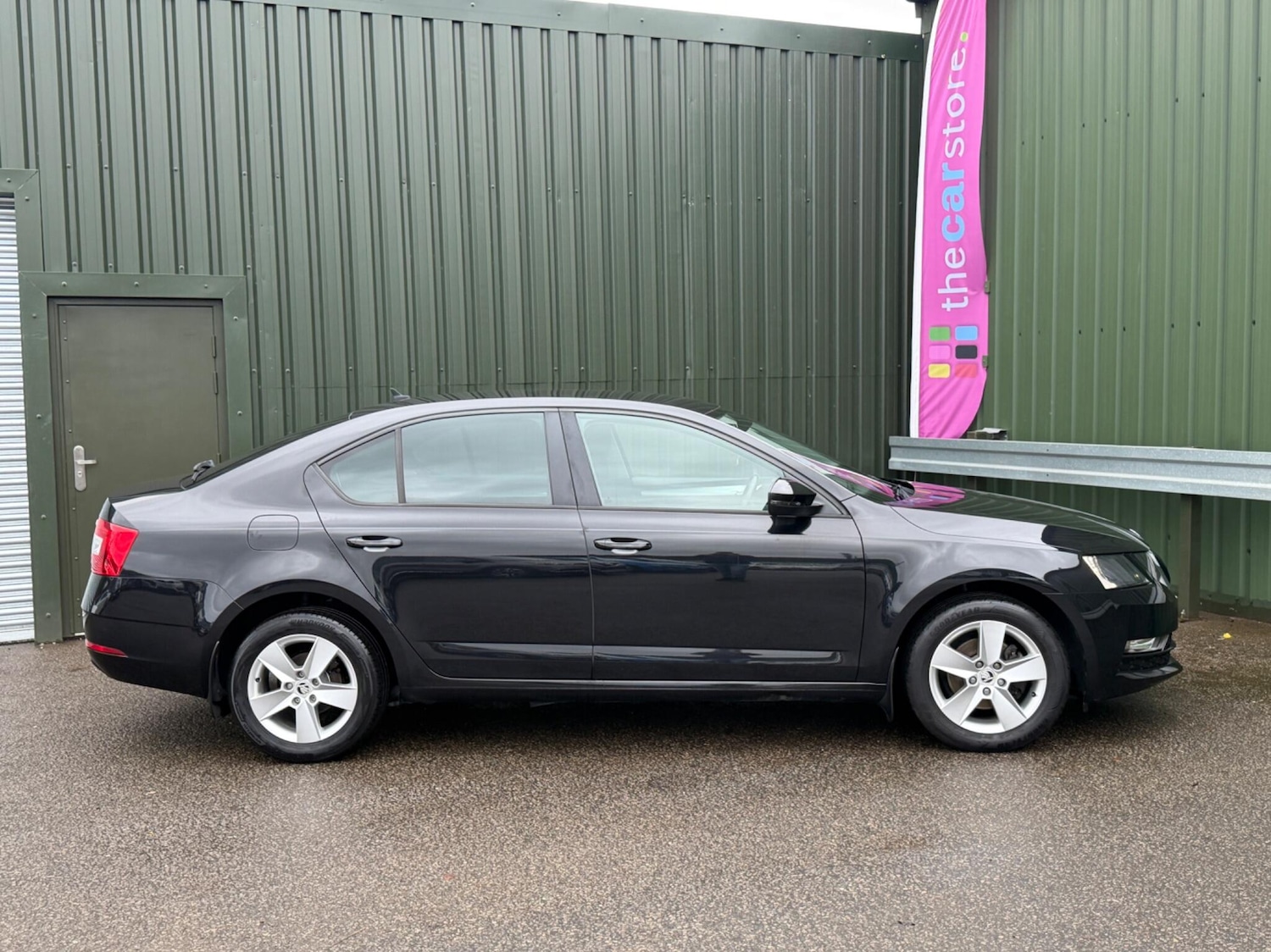 Used Skoda Octavia 2017 for sale - 77291491: Photo 4