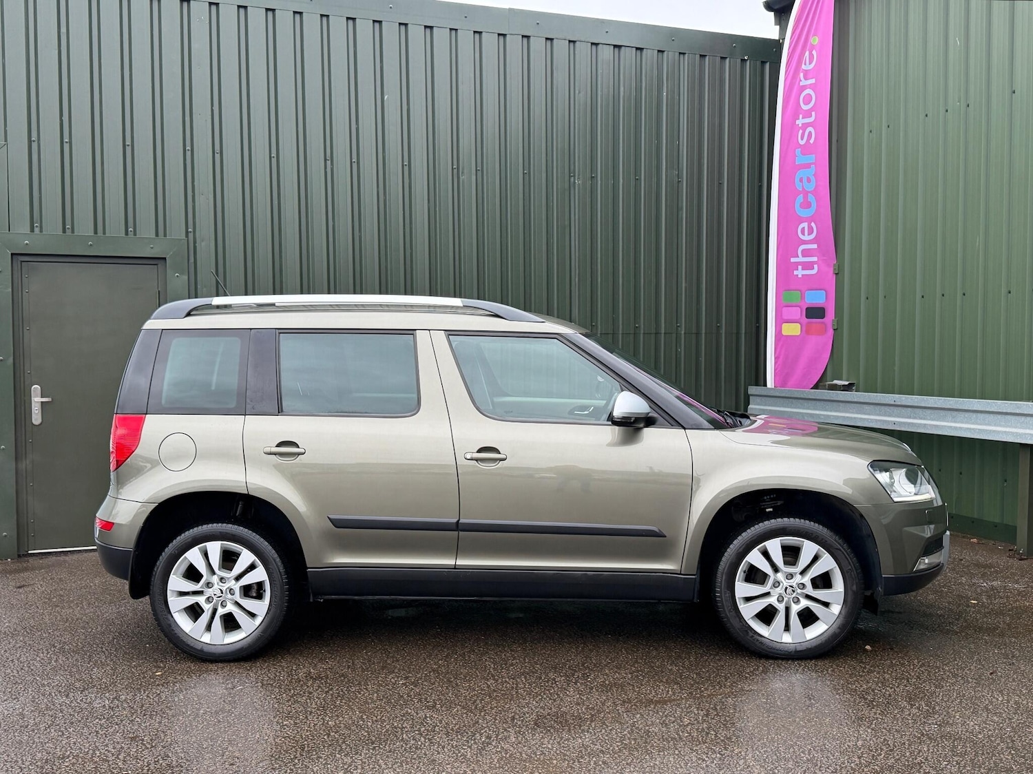 Used Skoda Yeti 2017 for sale - 76772223: Photo 4
