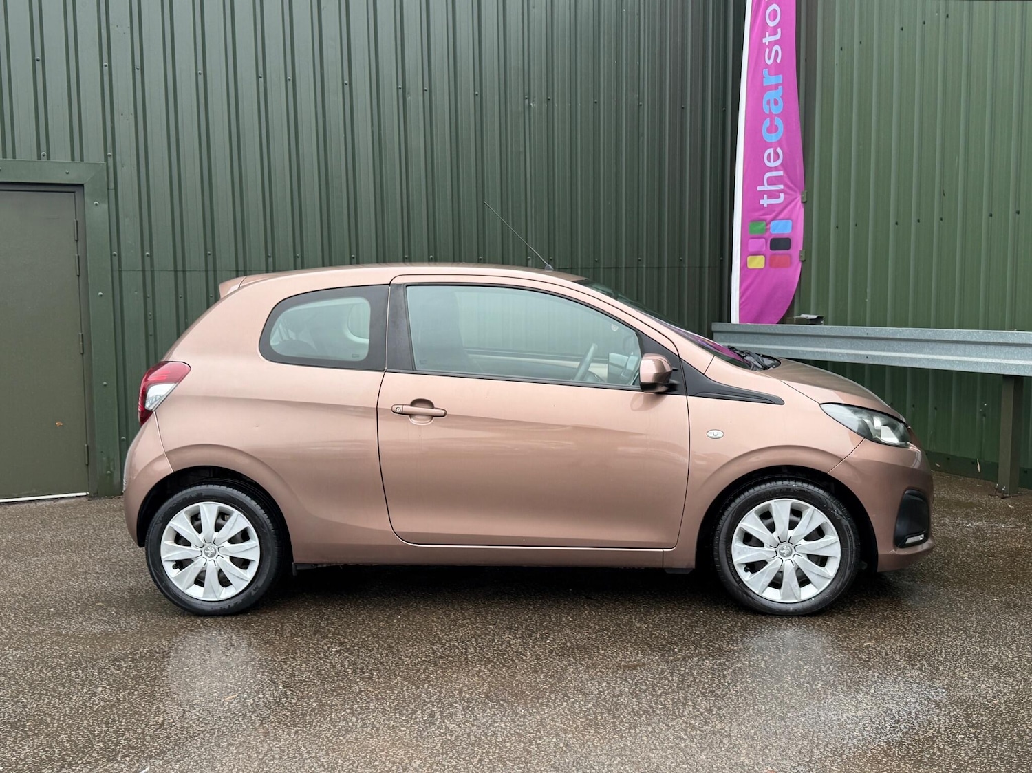 Used Peugeot 108 2014 for sale - 76935835: Photo 4