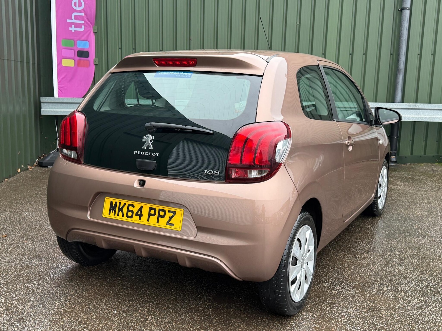 Used Peugeot 108 2014 for sale - 76935835: Photo 6