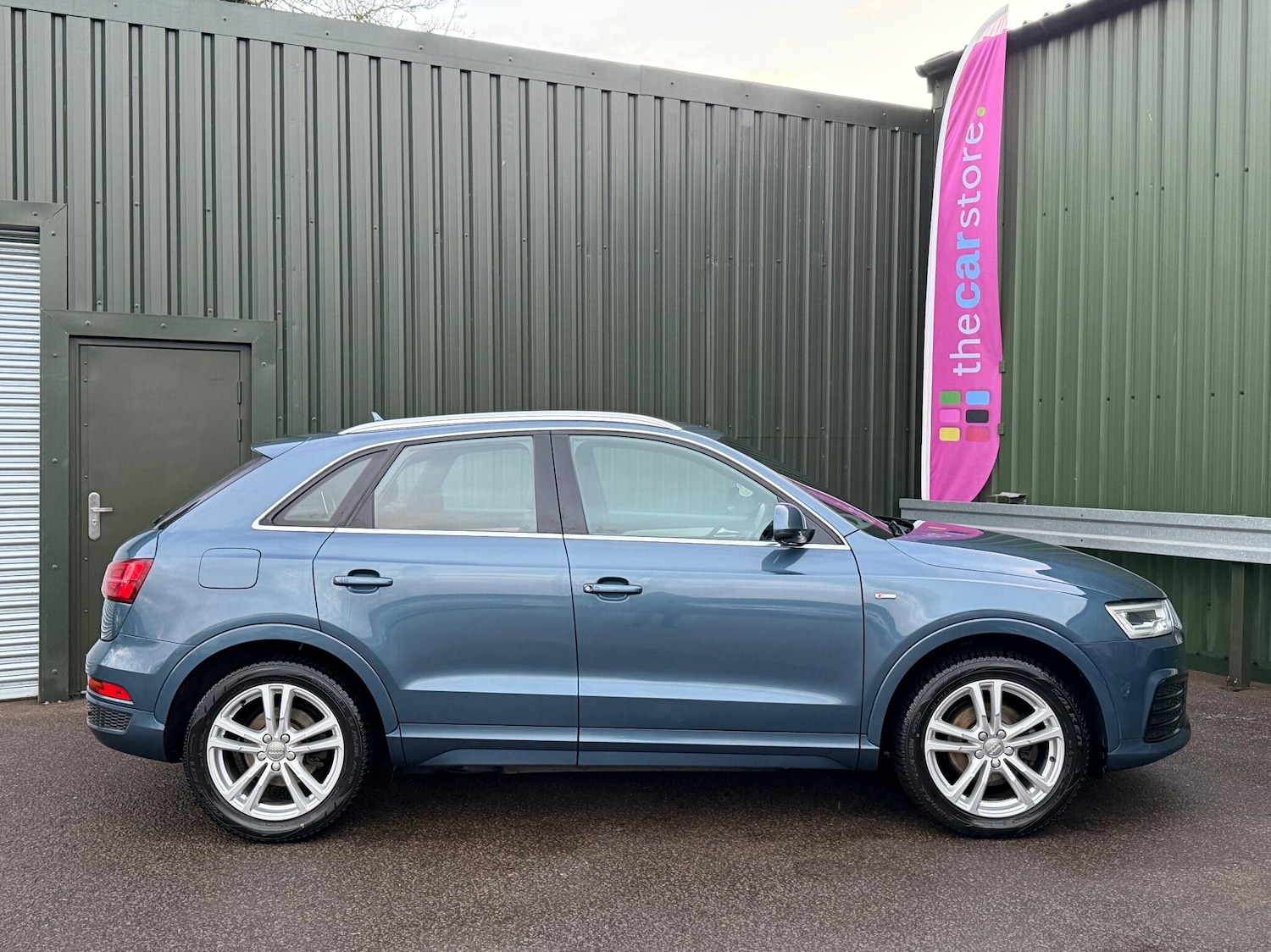 Used Audi Q3 for sale - 76727934: Photo 6