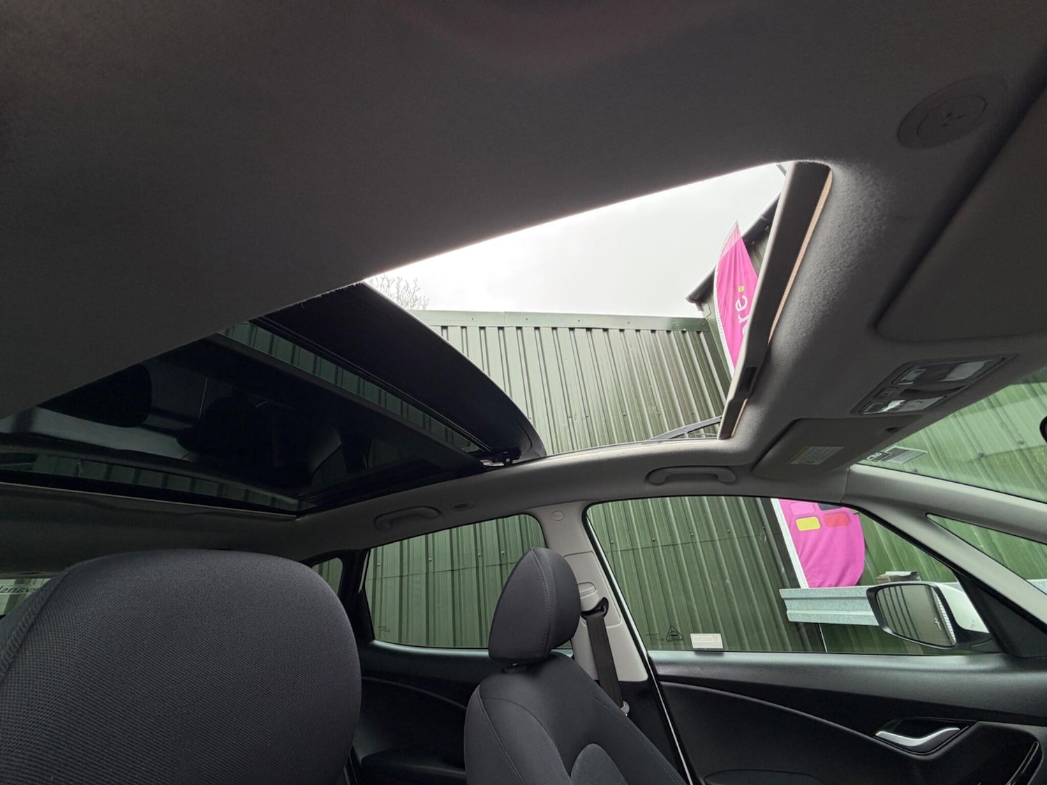 Used Hyundai Ix20 2013 for sale - 77783250: Photo 22