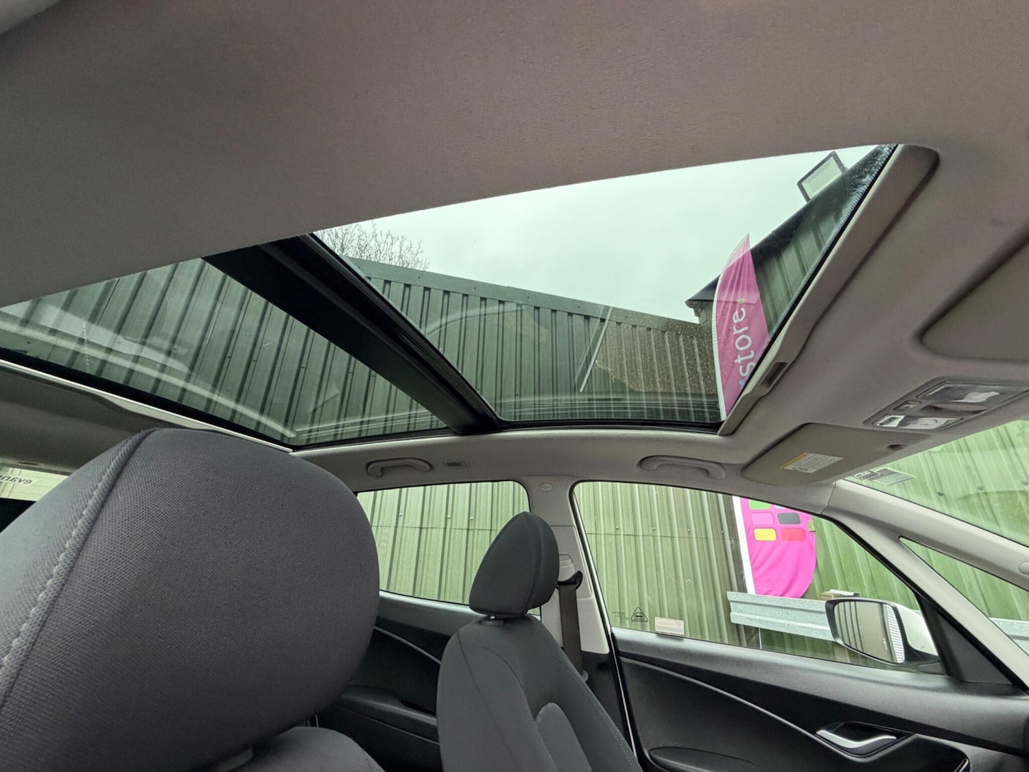 Used Hyundai Ix20 2013 for sale - 77783250: Photo 25