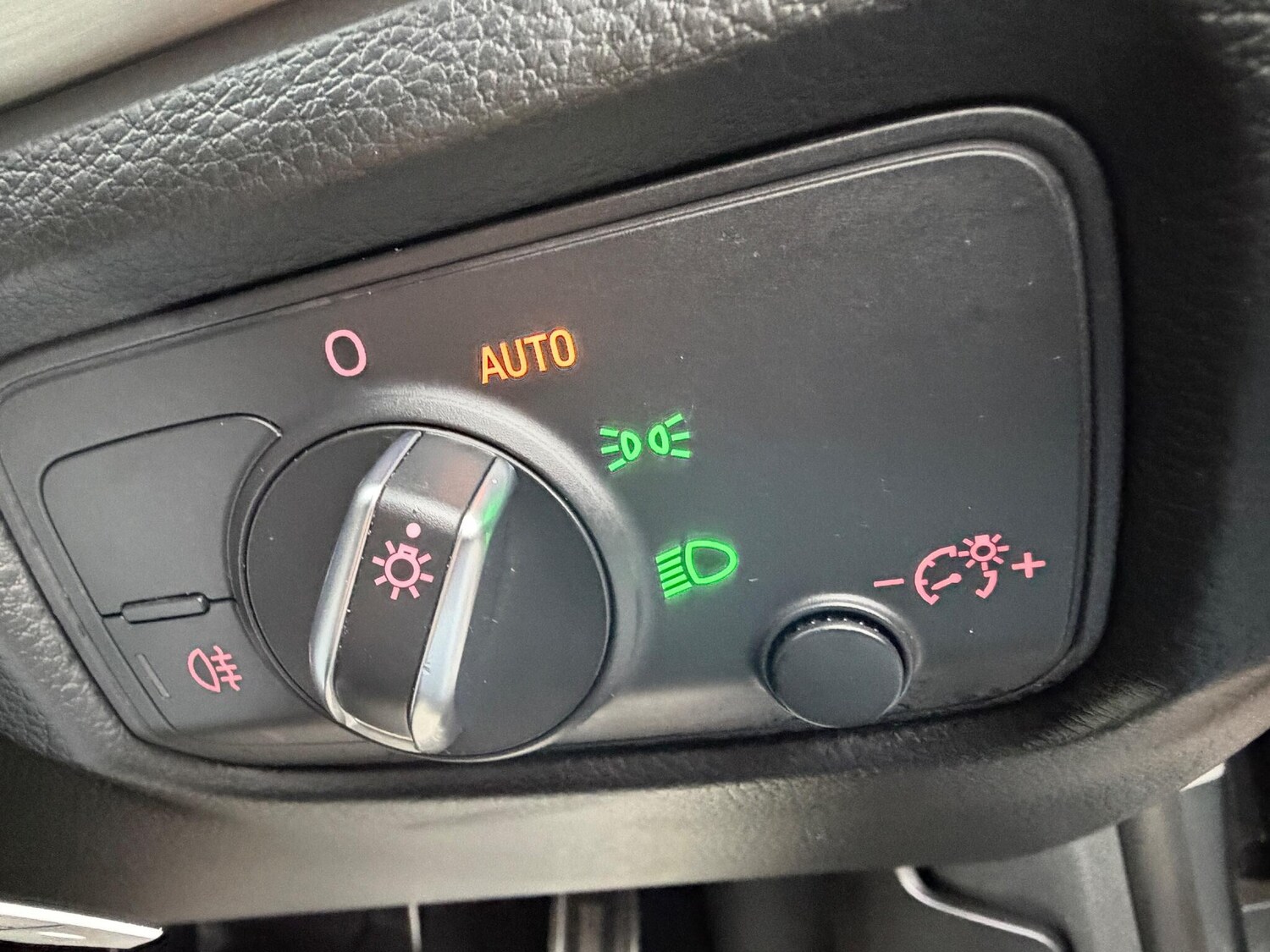 Used Audi A3 2015 for sale - 77586185: Photo 26