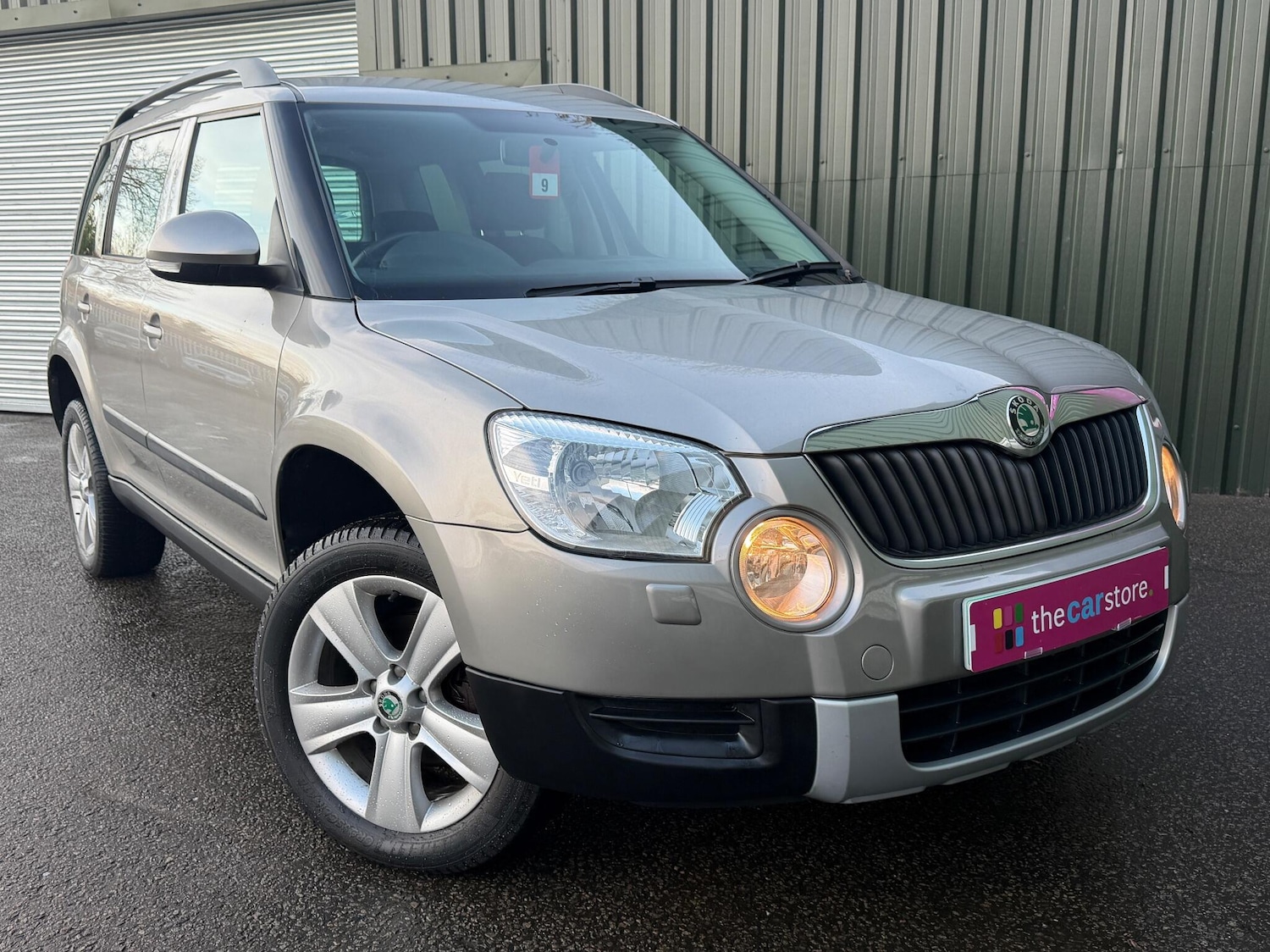 Used Skoda Yeti 2009 for sale - 77143028: Photo 2