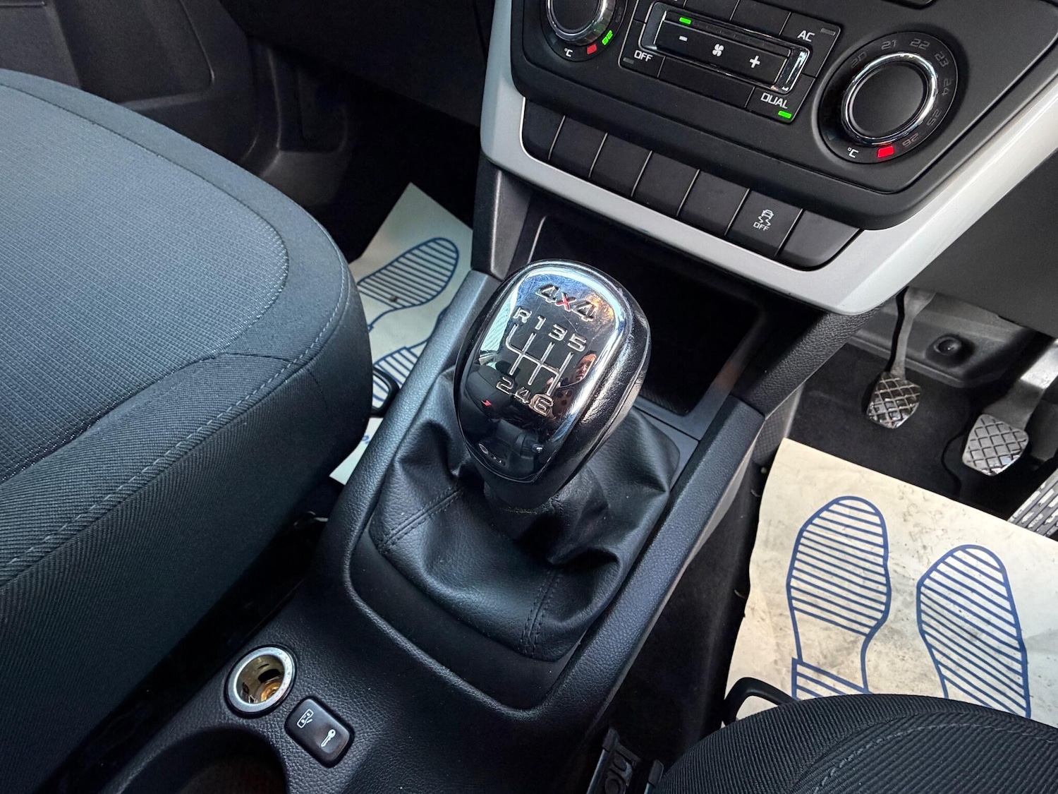 Used Skoda Yeti 2009 for sale - 77143028: Photo 21