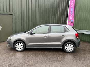 Used Volkswagen Polo 2012 for sale - 76887418: Photo